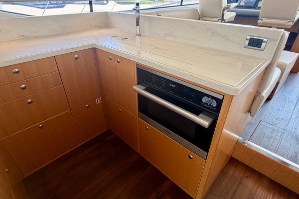 PLANKTON 52ft Riviera Yacht For Sale