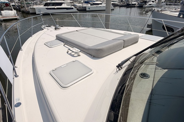 PLANKTON 52ft Riviera Yacht For Sale