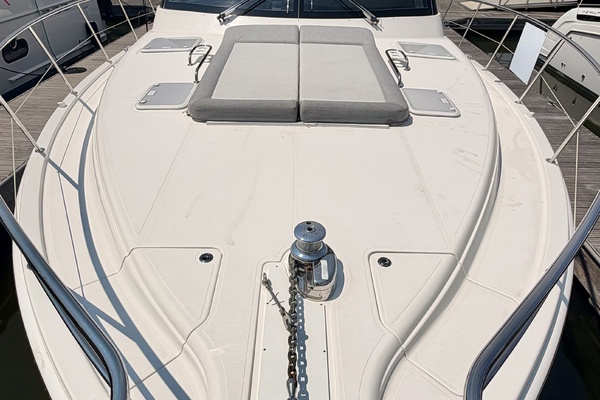 PLANKTON 52ft Riviera Yacht For Sale