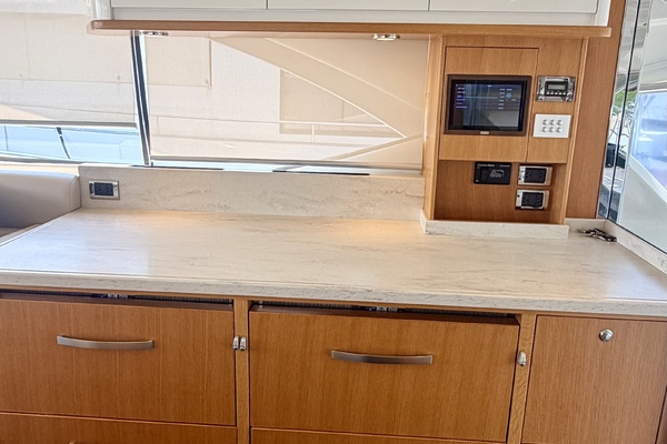PLANKTON 52ft Riviera Yacht For Sale