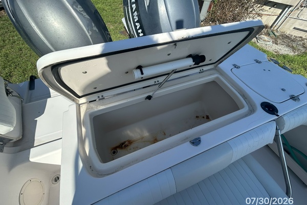 22' Grady-White transom fish box