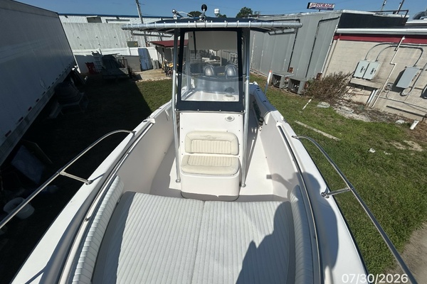 22' Grady-White foredeck aft