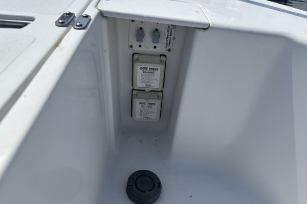 PEREGRINE 39ft Mainship Yacht For Sale