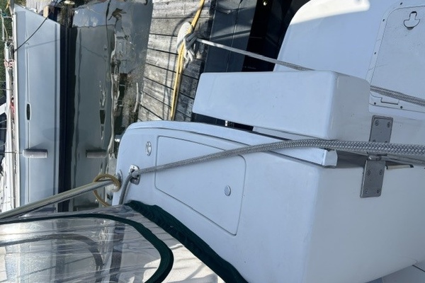 PEREGRINE 39ft Mainship Yacht For Sale