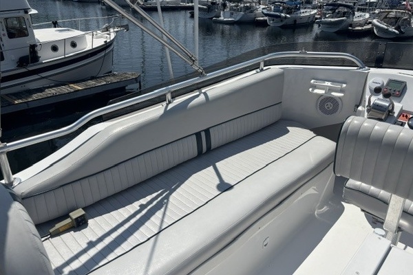 PEREGRINE 39ft Mainship Yacht For Sale