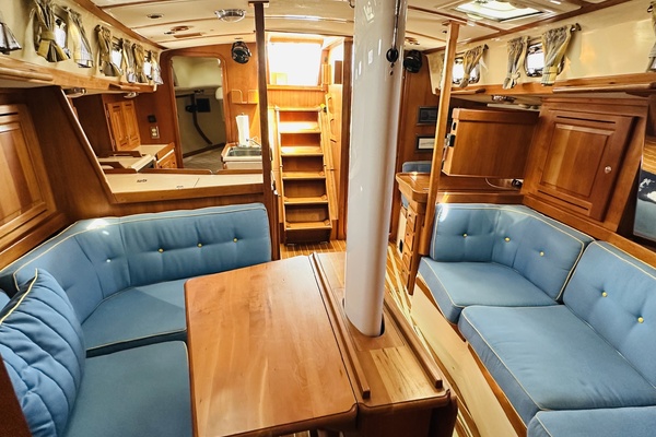 37ft Tartan Yacht For Sale