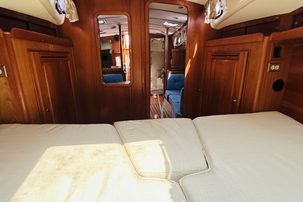 37ft Tartan Yacht For Sale