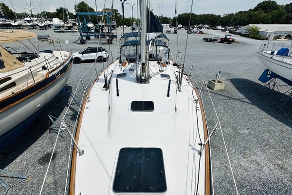 37ft Tartan Yacht For Sale