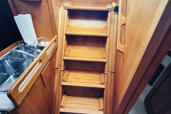 37ft Tartan Yacht For Sale