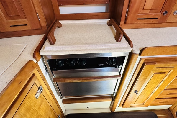37ft Tartan Yacht For Sale