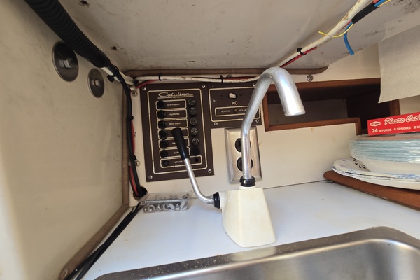 Sharon 25ft Catalina Yacht For Sale