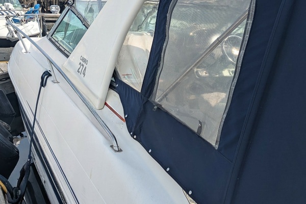 Escape II 28ft Larson Yacht For Sale