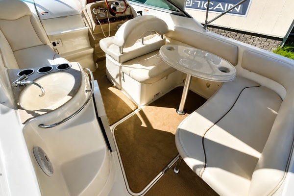 Escape II 28ft Larson Yacht For Sale