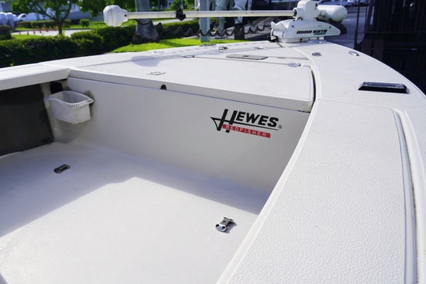 16ft Hewes Yacht For Sale