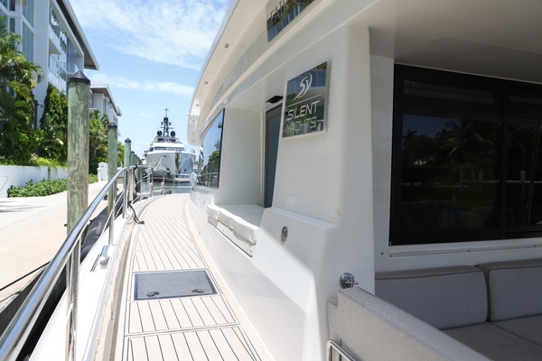 2019 Silent-Yachts 55
