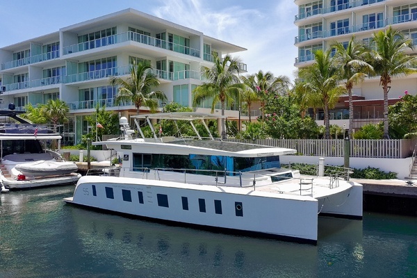 2019 Silent-Yachts 55