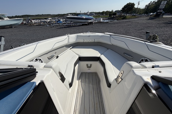 22ft Regal Yacht For Sale