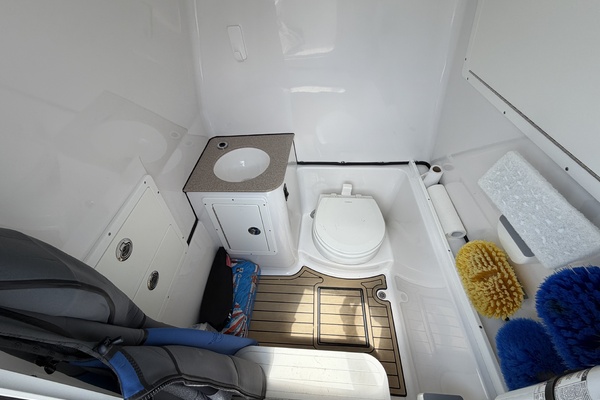 31ft Sportsman Yacht For Sale
