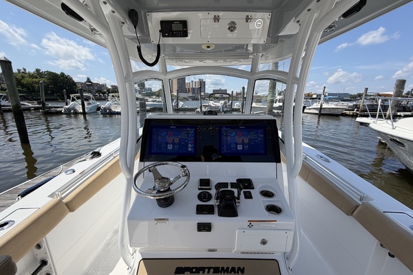 31ft Sportsman Yacht For Sale