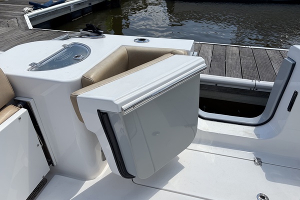 31ft Sportsman Yacht For Sale