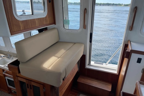 SIMPATICO 34ft Nordic Tugs Yacht For Sale