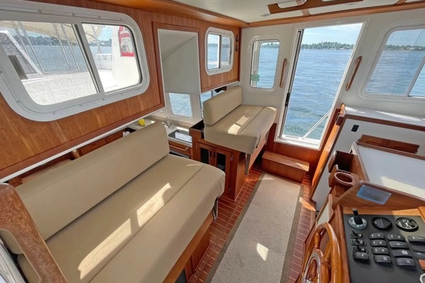 SIMPATICO 34ft Nordic Tugs Yacht For Sale