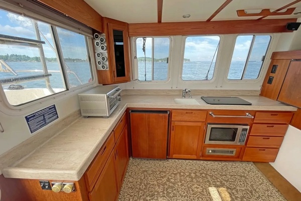 SIMPATICO 34ft Nordic Tugs Yacht For Sale