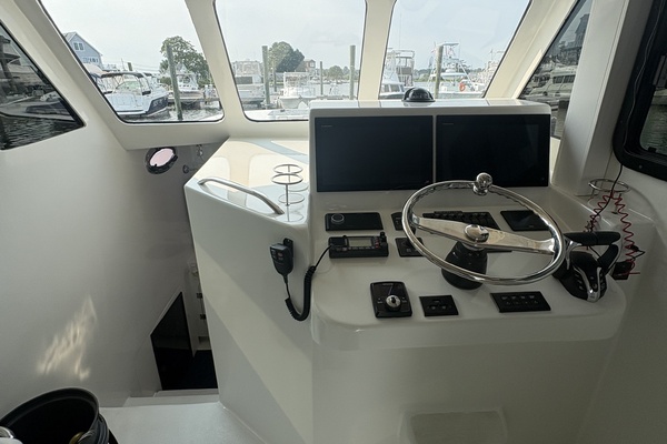 37ft Millenium Marine Yacht For Sale