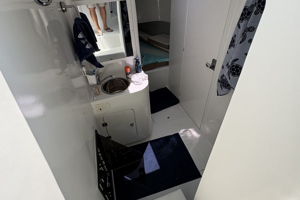 37ft Millenium Marine Yacht For Sale