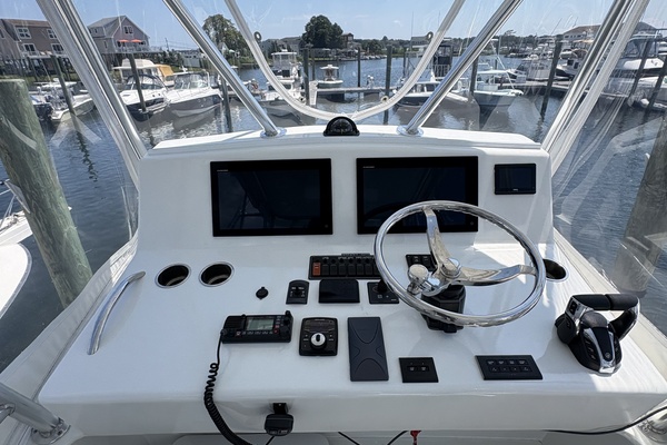 37ft Millenium Marine Yacht For Sale