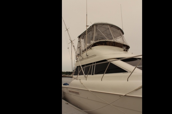 Upper Canvas Flybridge