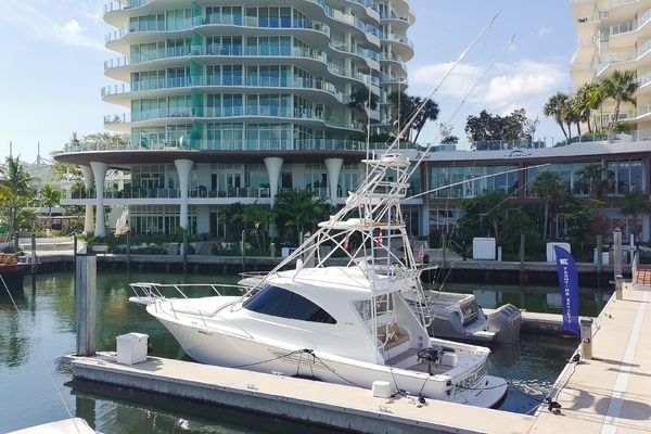 2020 Viking 44 Sport Coupe