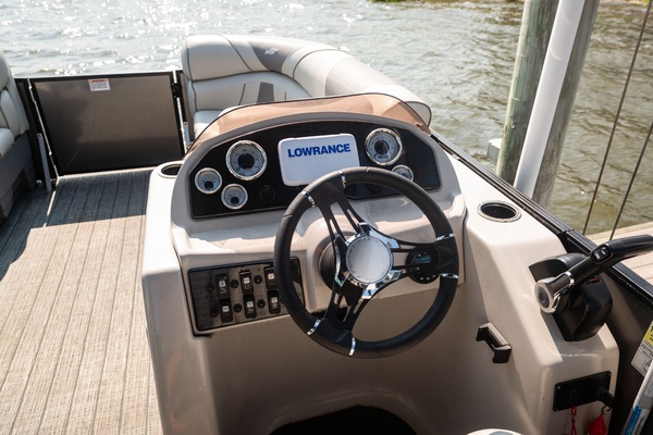 21ft Starcraft Yacht For Sale