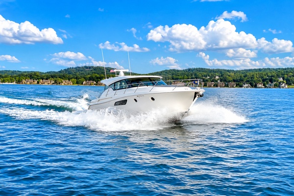 Living  The HighLife 44ft Tiara Yachts Yacht For Sale