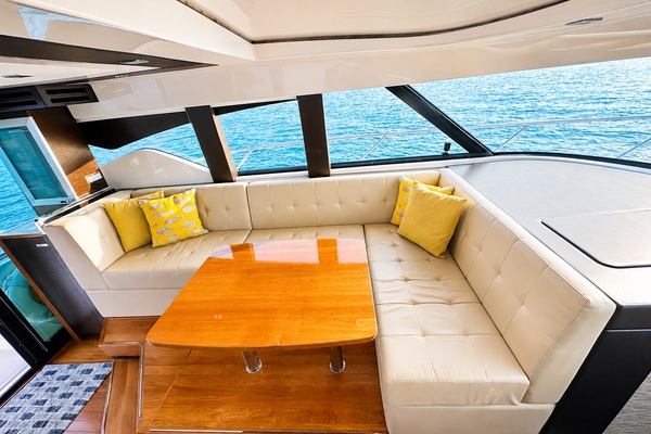 Living  The HighLife 44ft Tiara Yachts Yacht For Sale