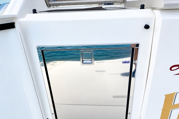 Living  The HighLife 44ft Tiara Yachts Yacht For Sale