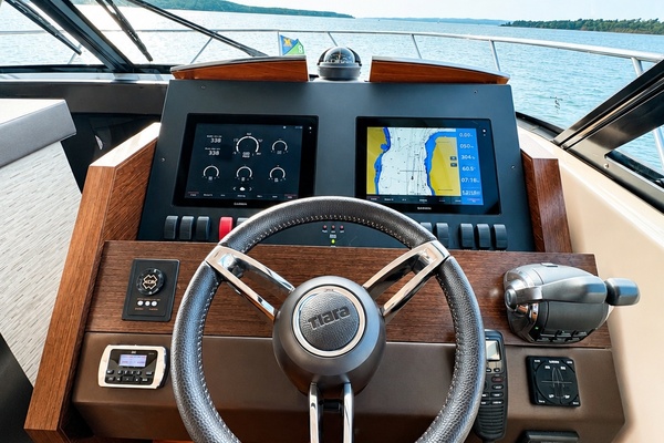 Living  The HighLife 44ft Tiara Yachts Yacht For Sale