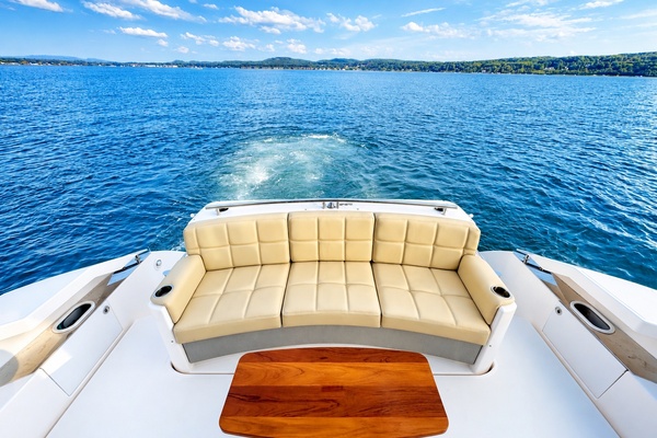 Living  The HighLife 44ft Tiara Yachts Yacht For Sale