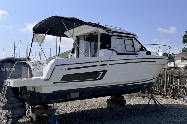 2022 Jeanneau NC 795