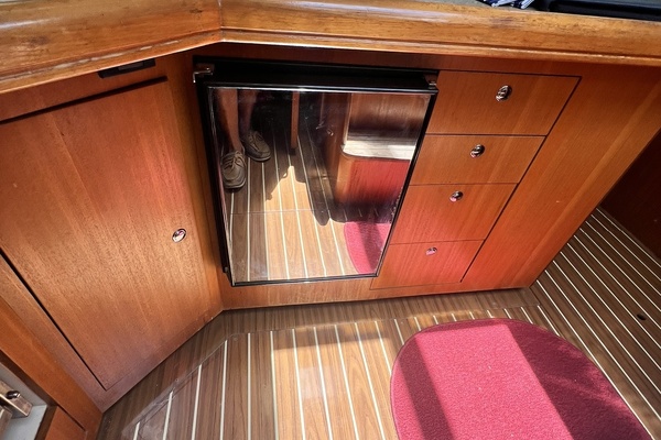 Mt  Olympus 41ft Hunter Yacht For Sale