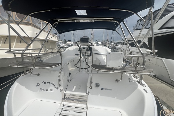 Mt  Olympus 41ft Hunter Yacht For Sale