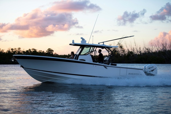 33ft Blackfin Yacht For Sale