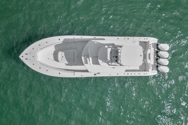 2015 Yellowfin 39