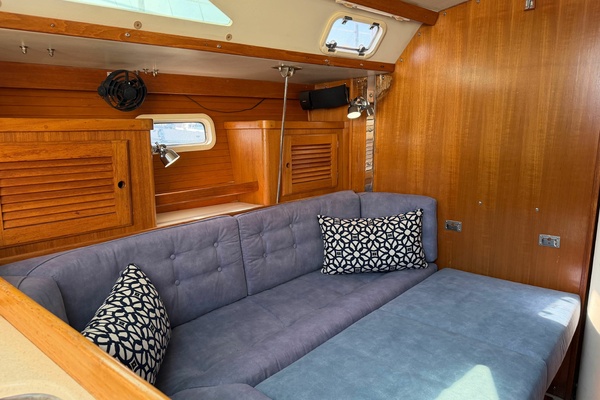 Magnolia 36ft Catalina Yacht For Sale