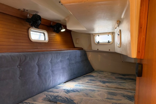 Magnolia 36ft Catalina Yacht For Sale