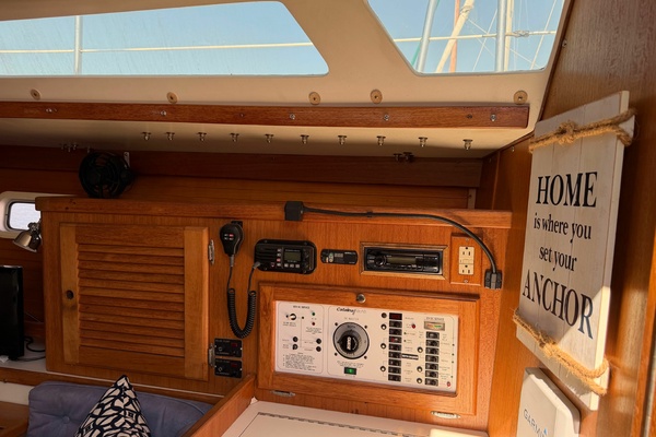 Magnolia 36ft Catalina Yacht For Sale
