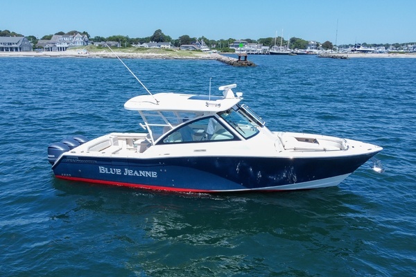 2015 Grady-White 37