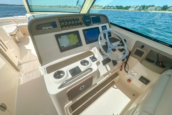 Blue Jeanne 37ft Grady White Yacht For Sale