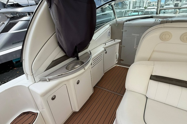 40ft Sea Ray Yacht For Sale