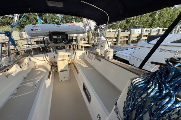 Abundance 40ft Island Packet Yacht For Sale